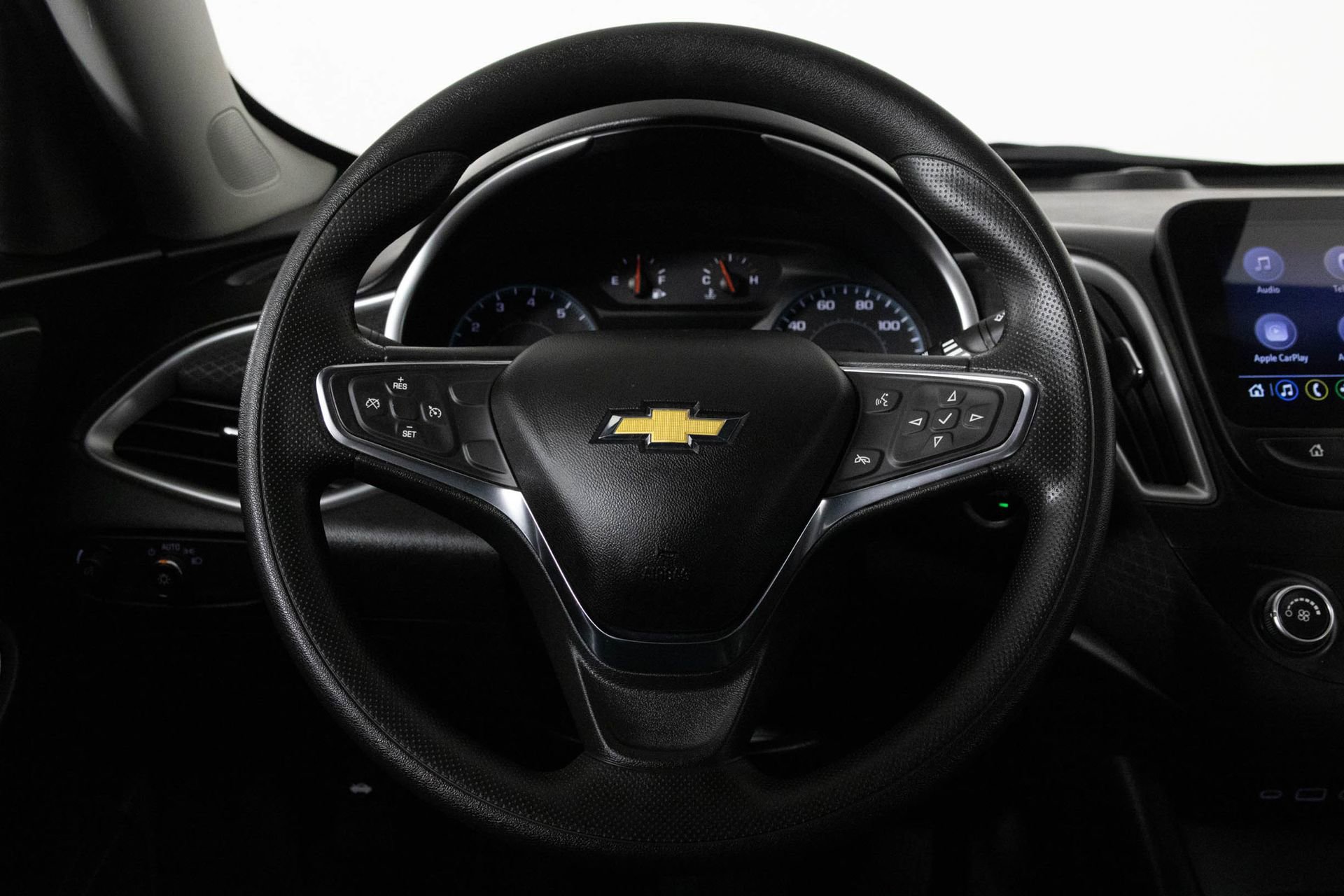 Used 2021 Chevrolet Malibu LS image 27