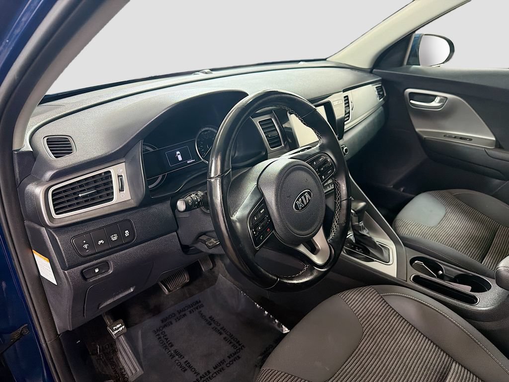Used 2019 Kia Niro LX FWD image 11