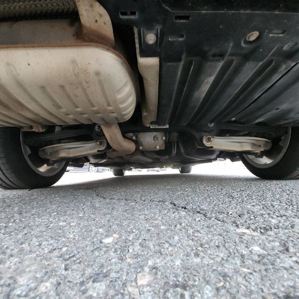 Used 2011 BMW 328i xDrive Sedan image 14