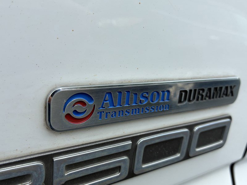 Used 2007 GMC Sierra 3500 SLE w/ Heavy-Duty Power Package image 19