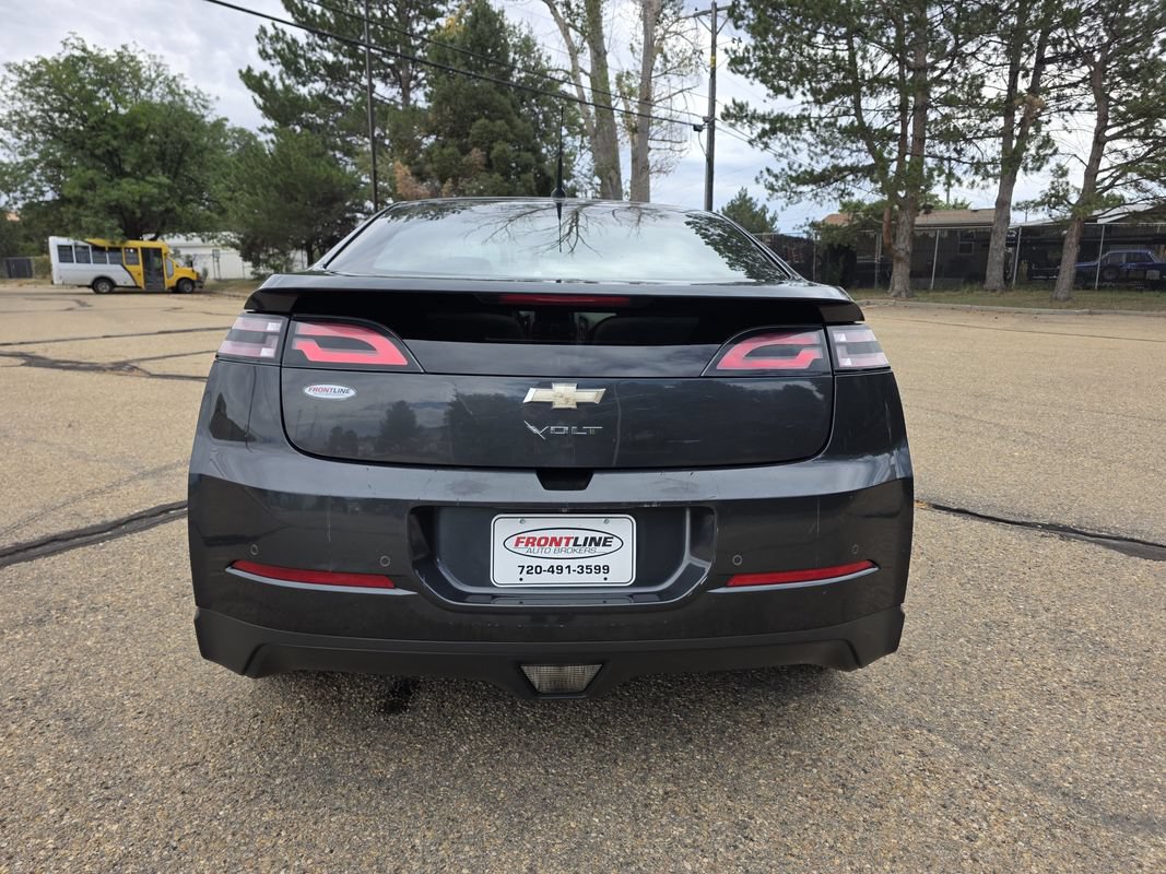 Used 2014 Chevrolet Volt w/ Enhanced Safety Package 1 FWD image 5