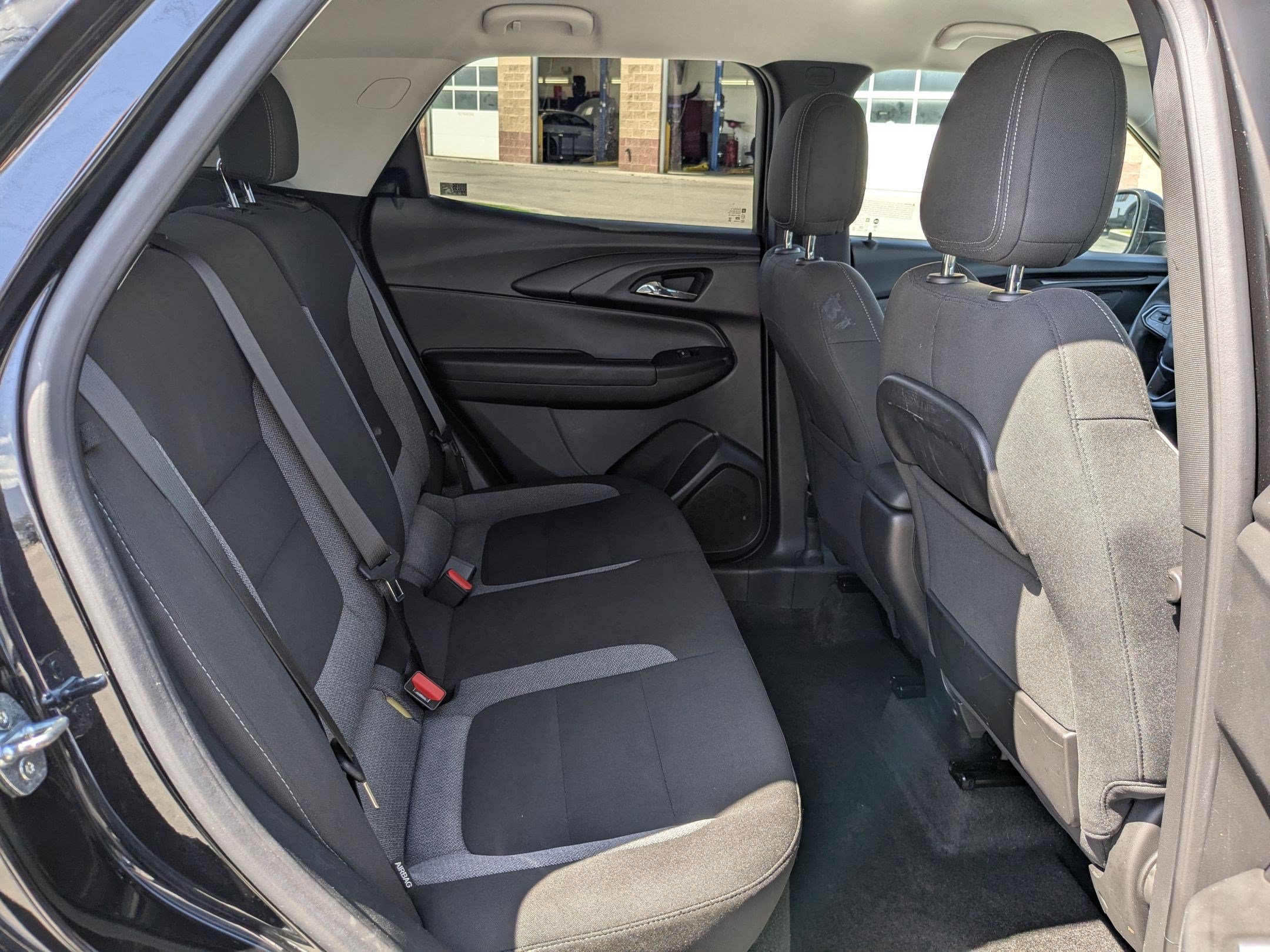 Used 2023 Chevrolet TrailBlazer LT FWD image 26