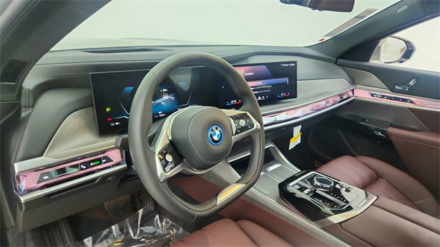 Used 2025 BMW i7 eDrive50 image 20