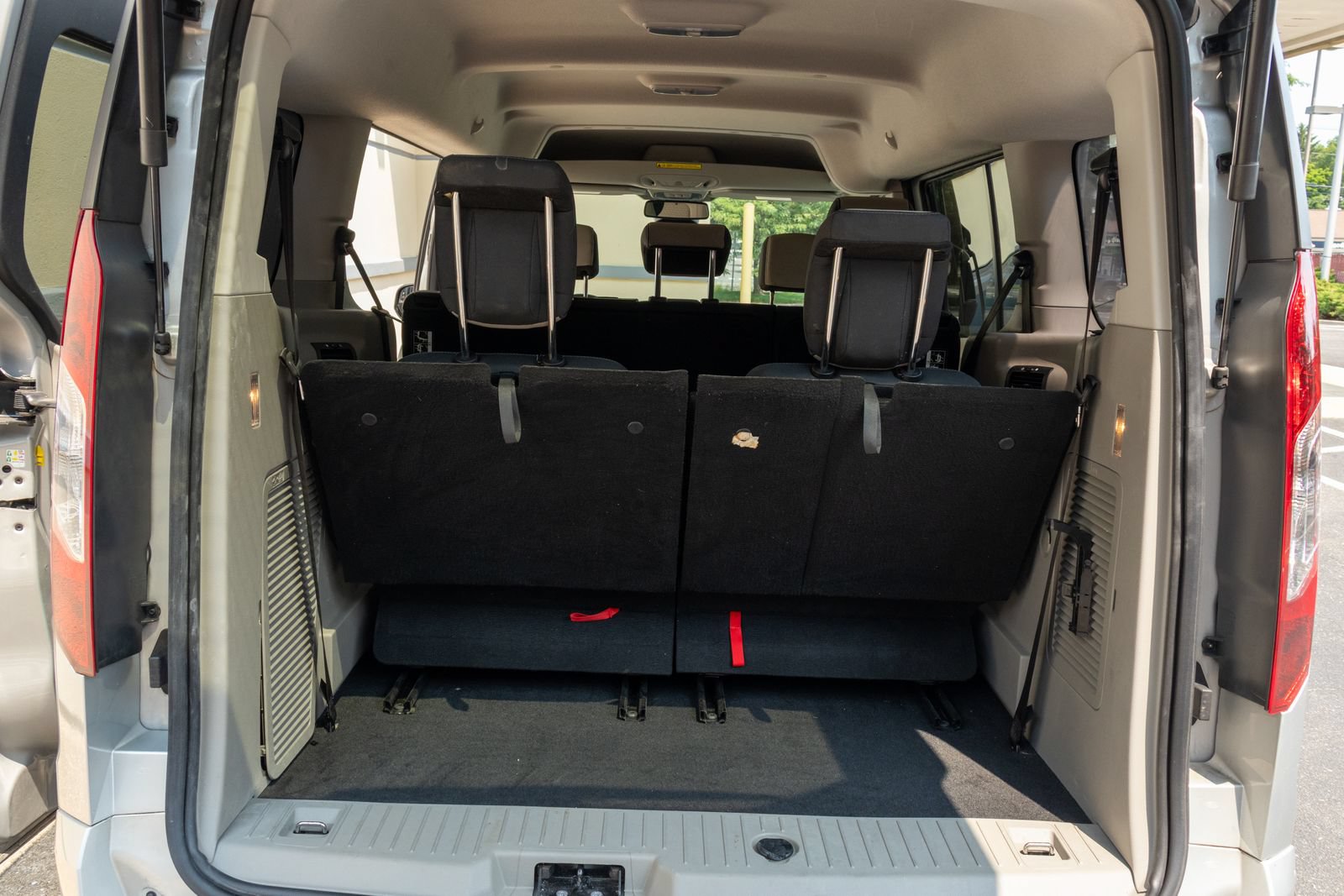 Used 2022 Ford Transit Connect XLT FWD image 11