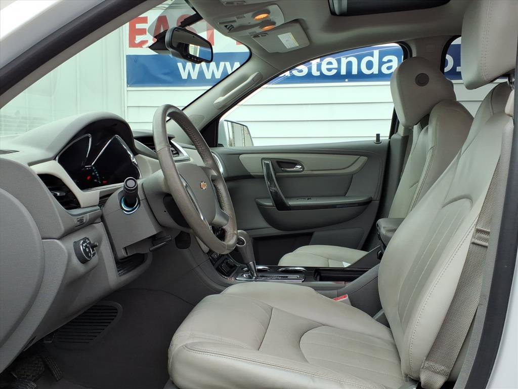 Used 2017 Chevrolet Traverse Premier image 8