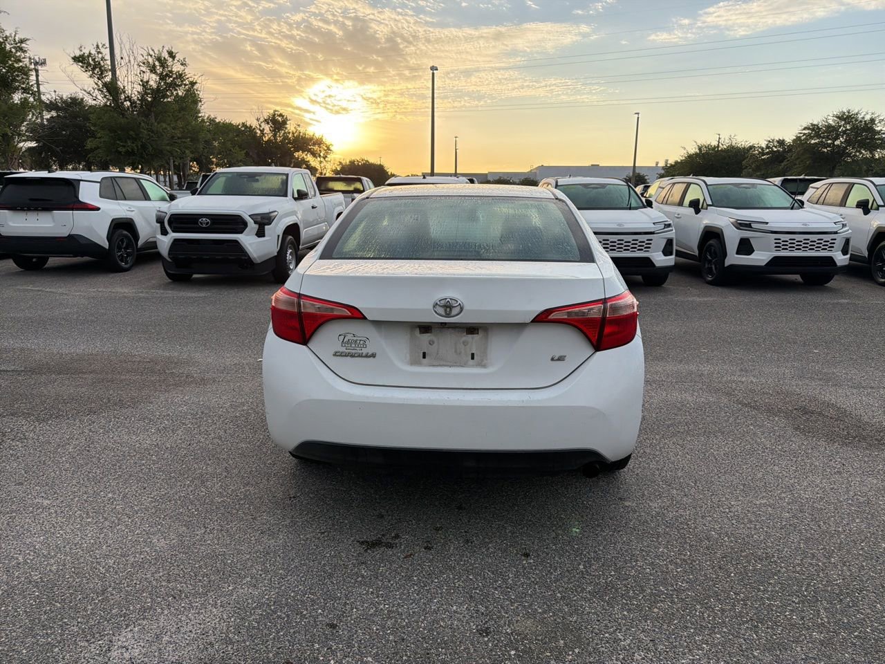 Used 2017 Toyota Corolla LE FWD image 4