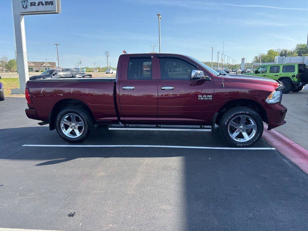 Used 2017 RAM 1500 Express w/ Express Value Package AWD/4WD image 5