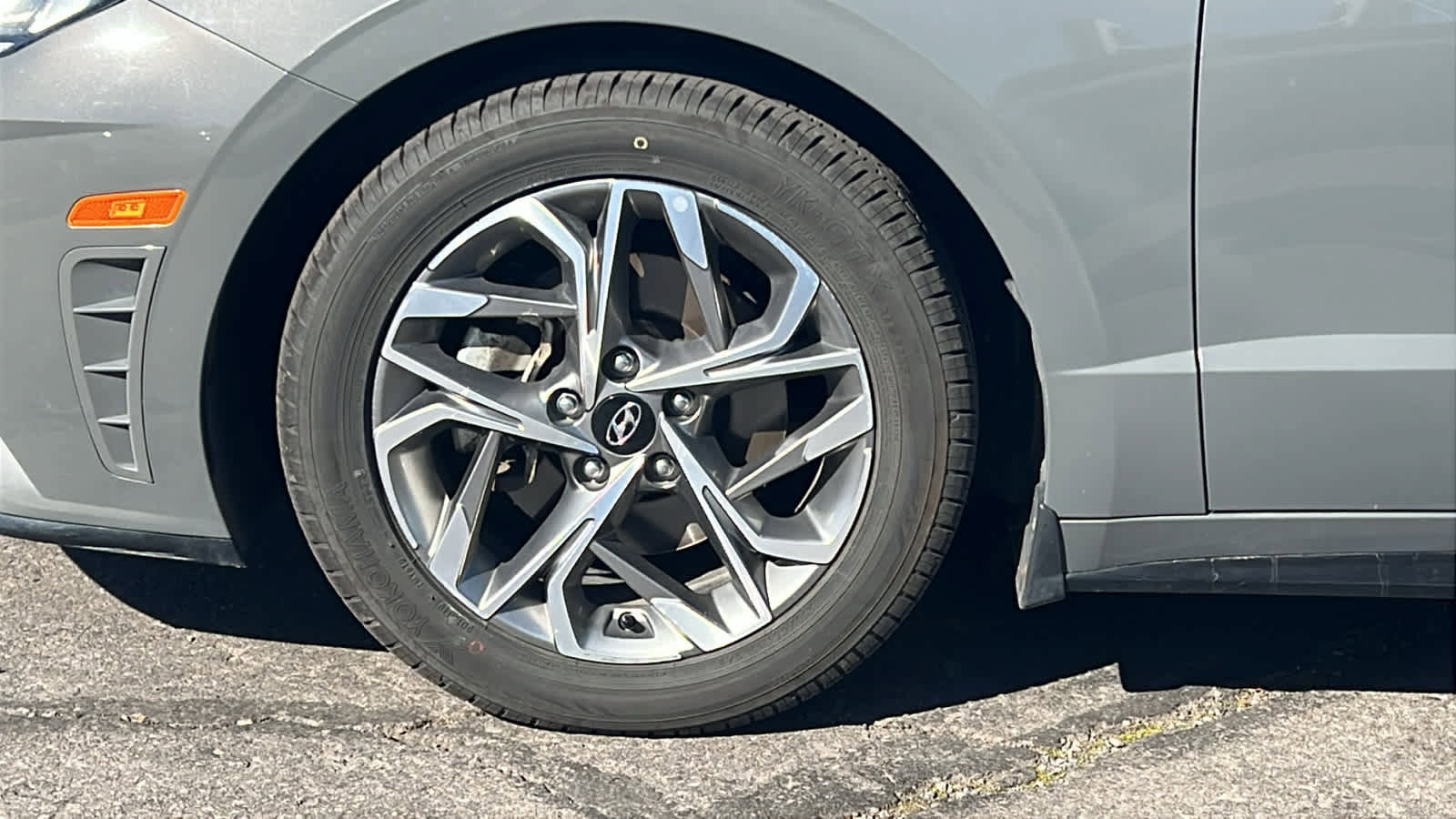 Used 2021 Hyundai Sonata SEL w/ Convenience Package image 9