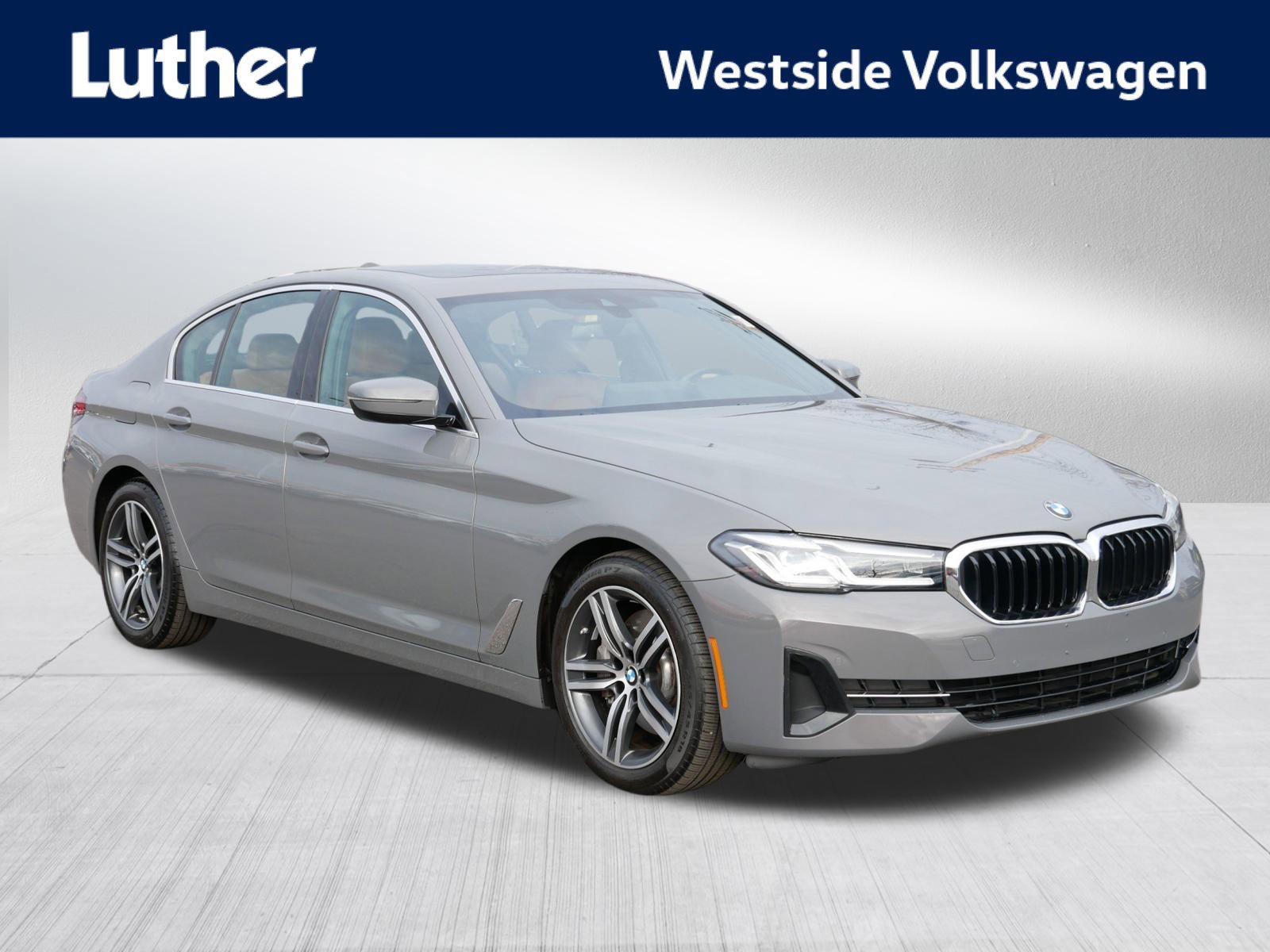 Used 2022 BMW 530i xDrive w/ M Sport Package