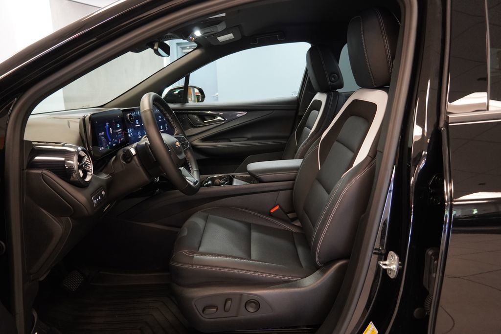 New 2025 Chevrolet Blazer EV LT AWD/4WD image 5