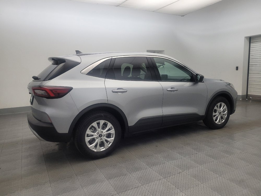 Used 2024 Ford Escape Active image 10