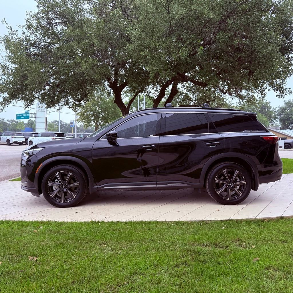 Certified 2026 INFINITI QX60 Autograph w/ Dark Cargo Package AWD/4WD image 9