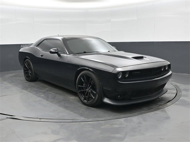 Used 2018 Dodge Challenger T/A image 1