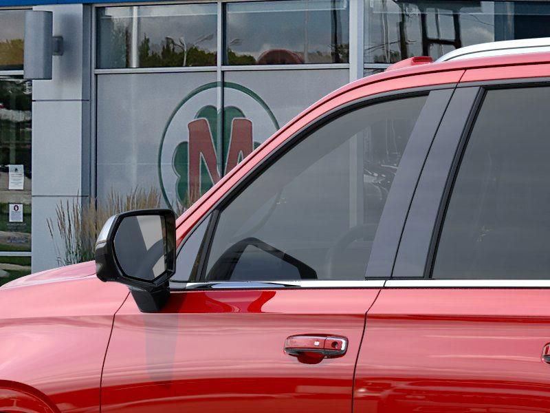 New 2025 Chevrolet Suburban Premier image 12