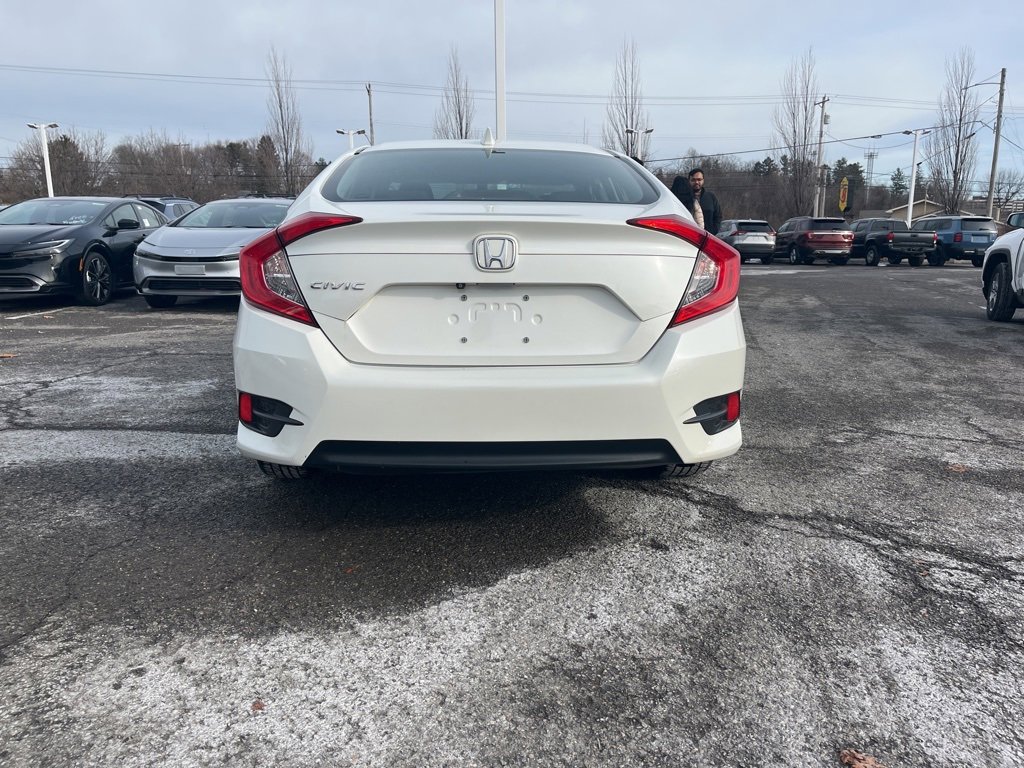 Used 2017 Honda Civic EX image 6