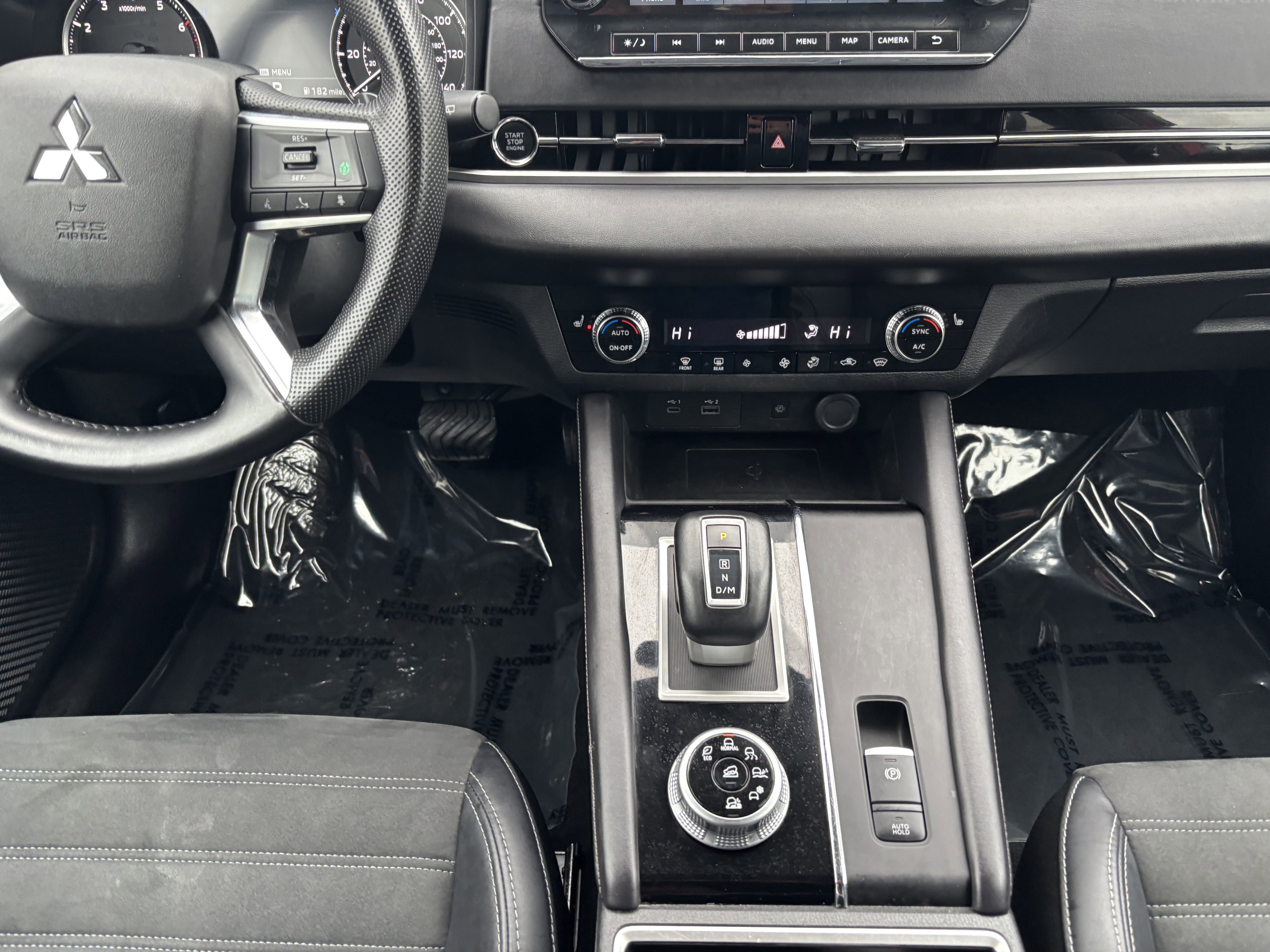 Used 2024 Mitsubishi Outlander SE image 20