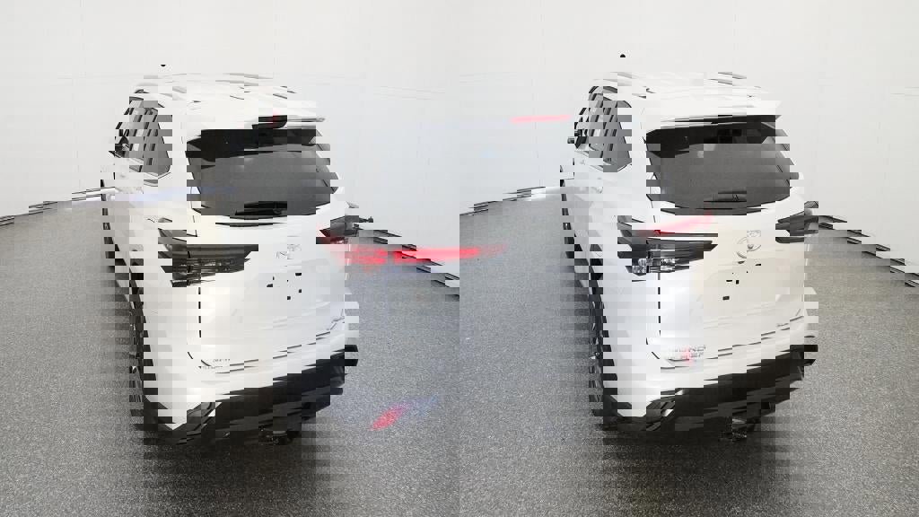 New 2026 Toyota Highlander XLE image 6