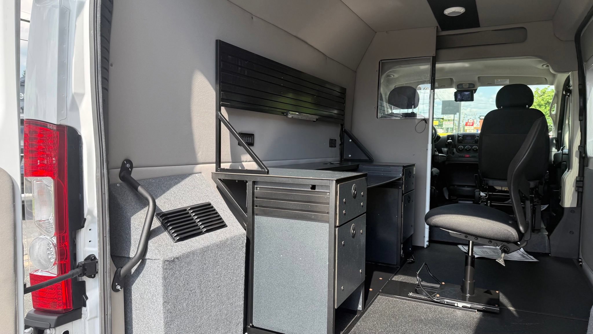 Used 2021 RAM ProMaster 1500 FWD image 14