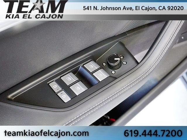 Used 2024 Audi Q8 e-tron Premium Plus AWD/4WD image 27