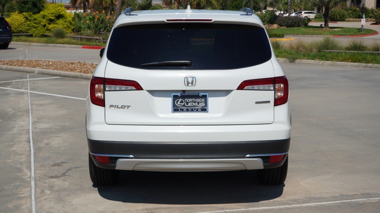 Used 2022 Honda Pilot Touring image 7
