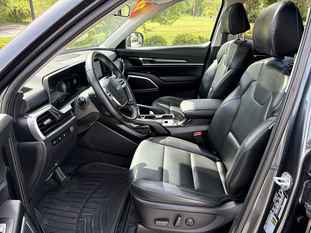 Used 2023 Kia Telluride S w/ S Sunroof Package AWD/4WD image 21