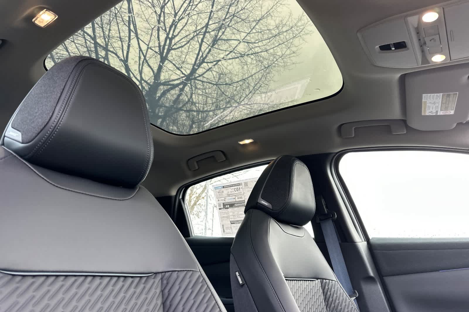 New 2026 Nissan Leaf Platinum+ FWD image 17