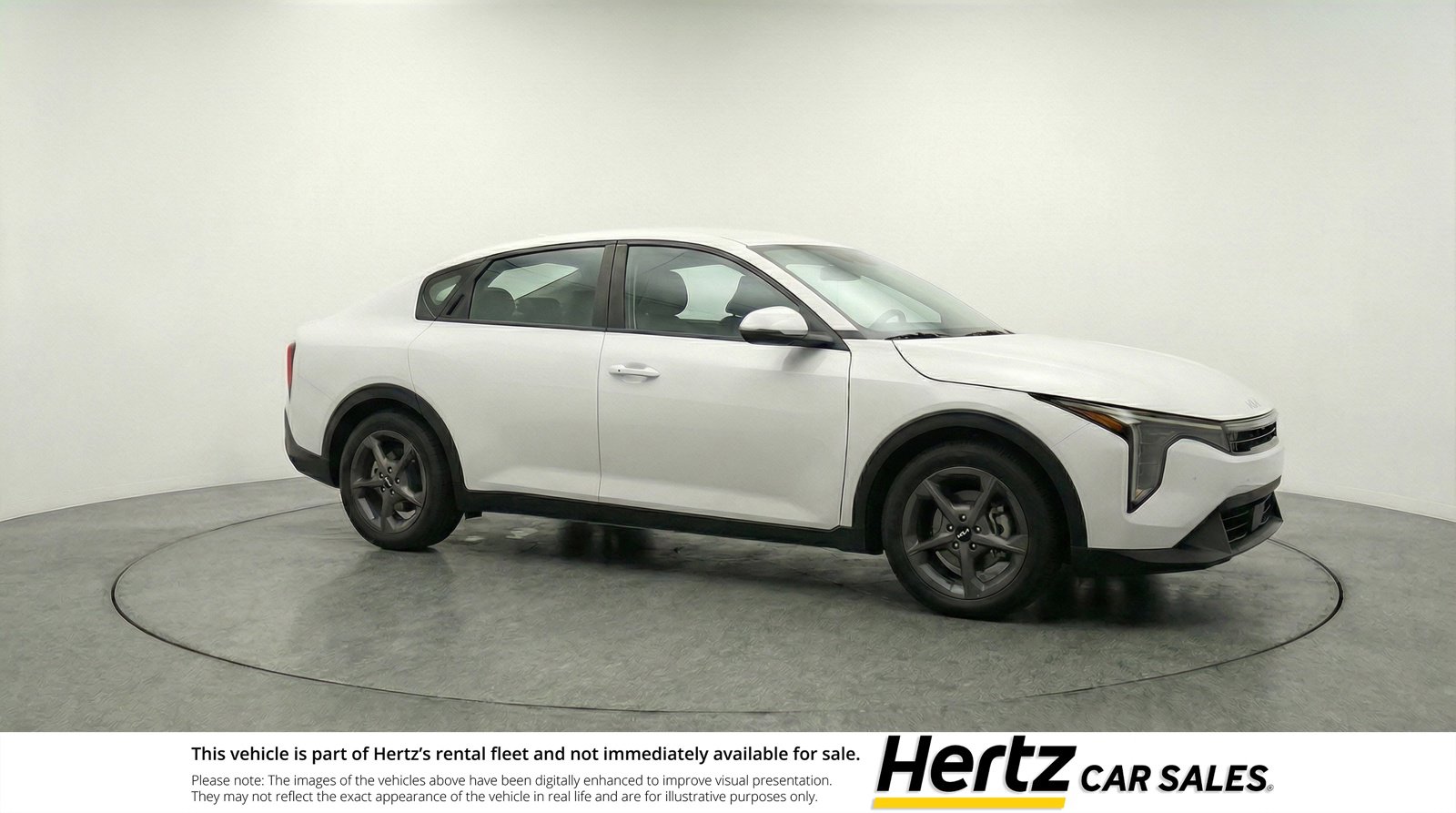 Used 2025 Kia K4 LXS image 1