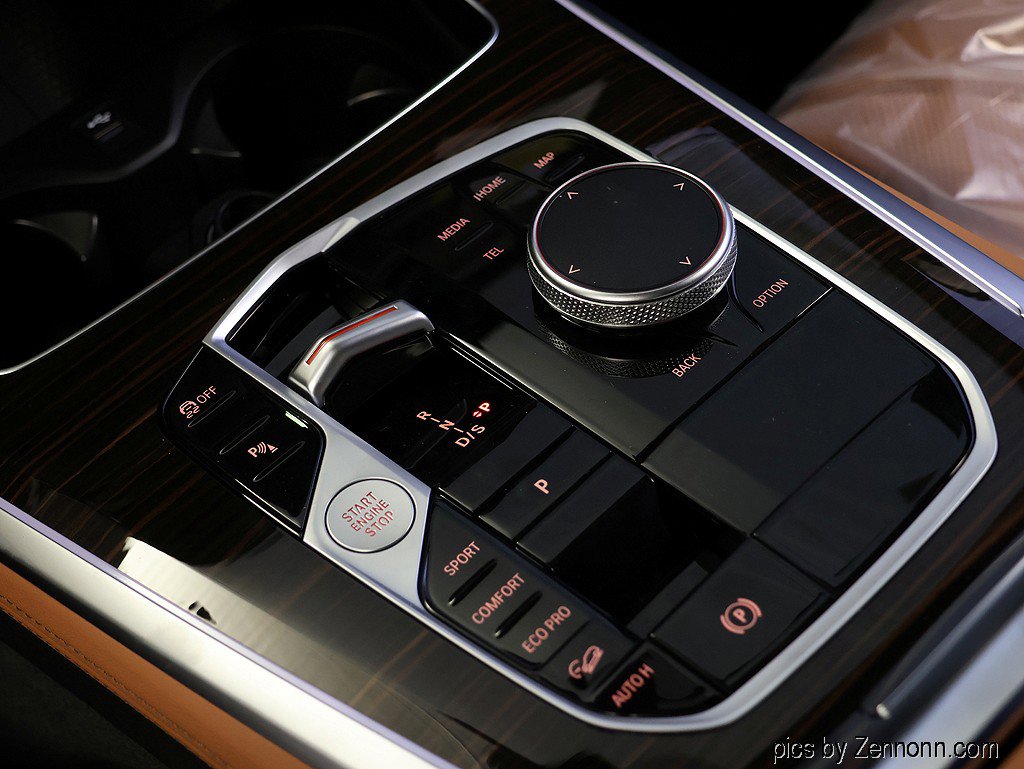 New 2026 BMW X5 xDrive40i AWD/4WD image 26