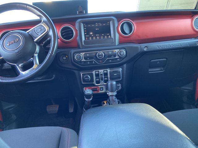 Used 2018 Jeep Wrangler Unlimited Rubicon image 15