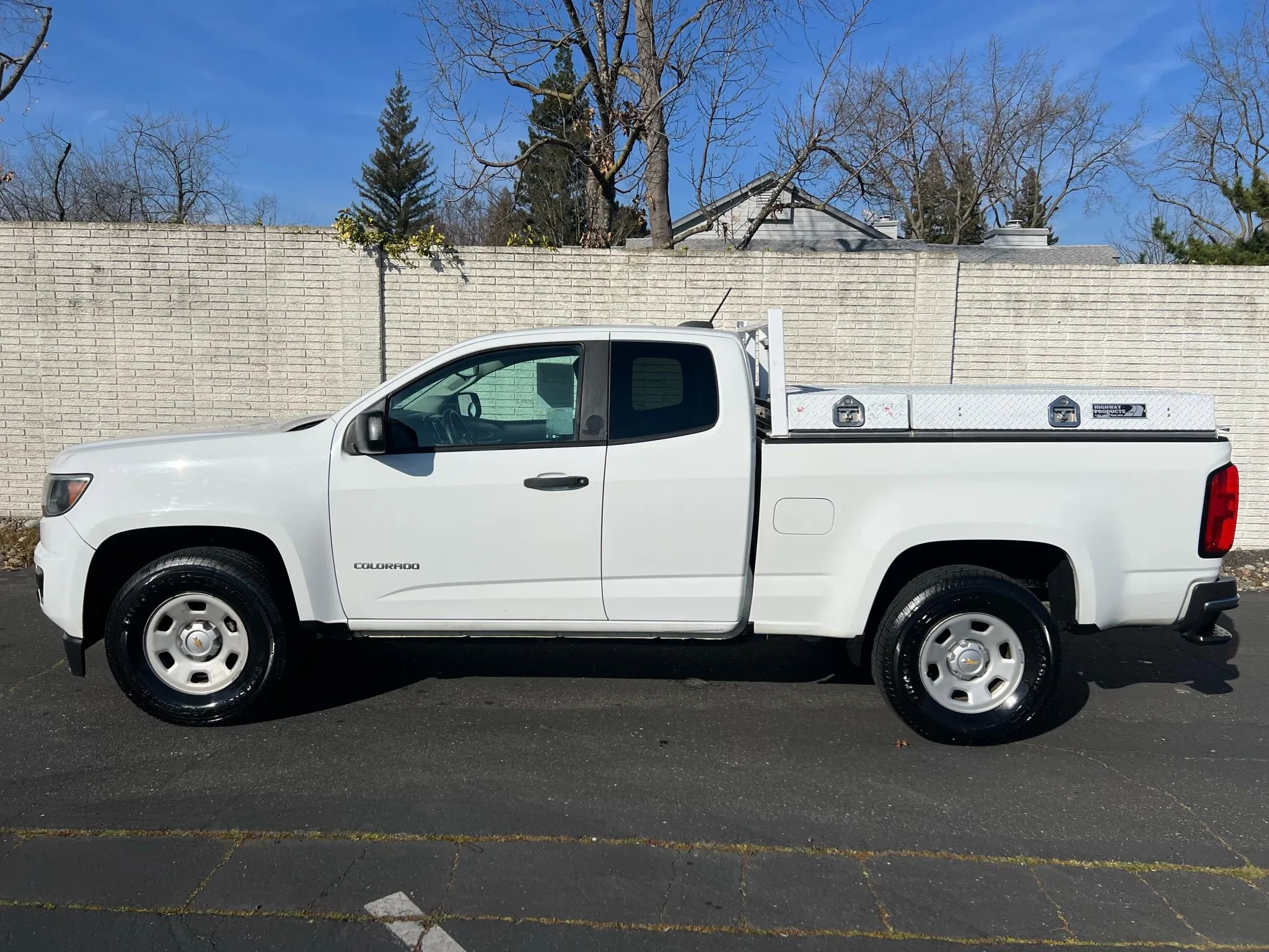 Used 2016 Chevrolet Colorado W/T w/ WT Convenience Package image 4
