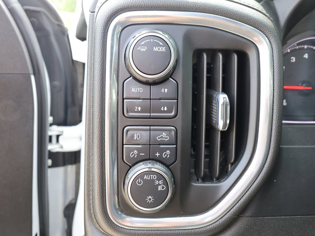 Certified 2021 Chevrolet Silverado 1500 LT Trail Boss w/ Bed Protection Package AWD/4WD image 13