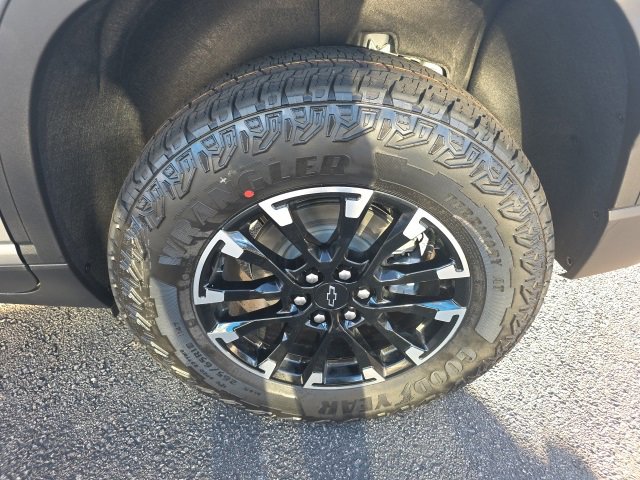 New 2026 Chevrolet Traverse Z71 w/ Enhanced Driving Package image 7