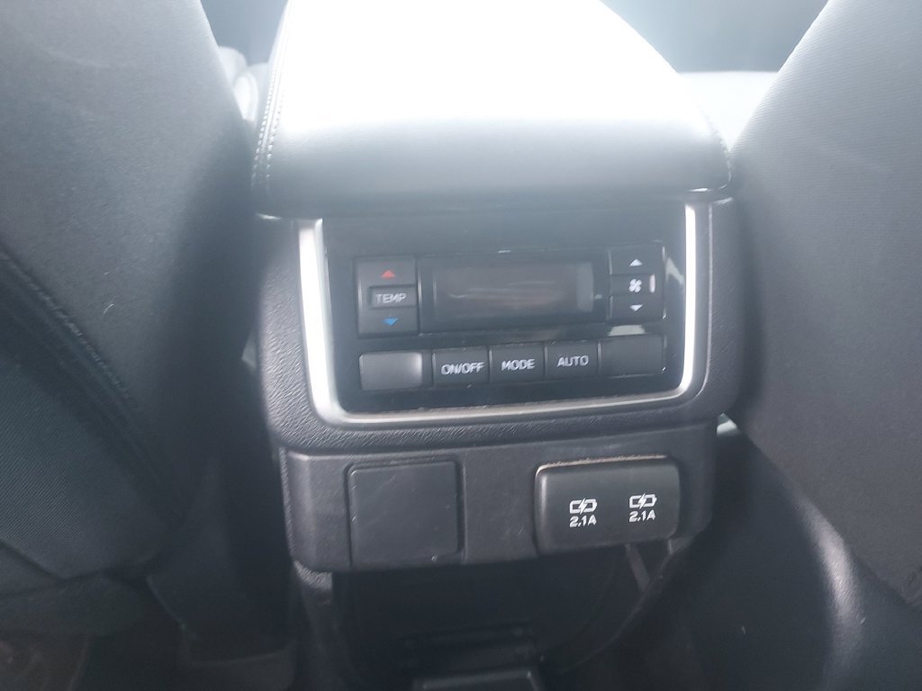 Used 2020 Subaru Ascent Premium w/ Convenience Package AWD/4WD image 10