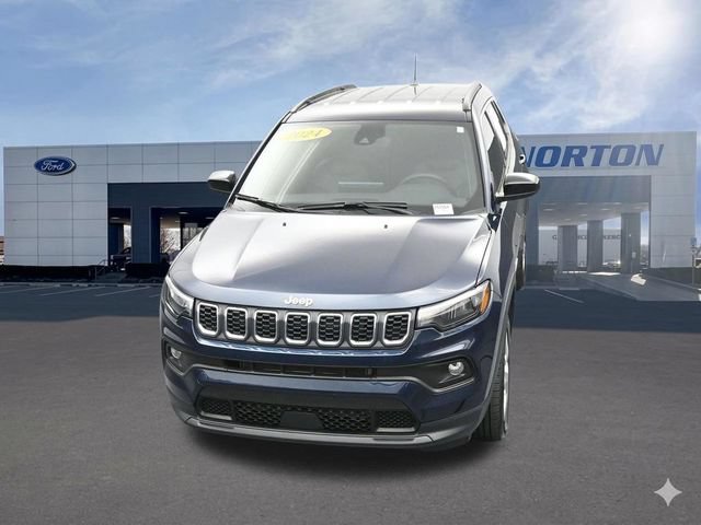 Used 2024 Jeep Compass Latitude AWD/4WD image 62