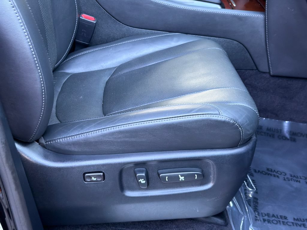 Used 2017 Lexus LX 570 4WD image 14