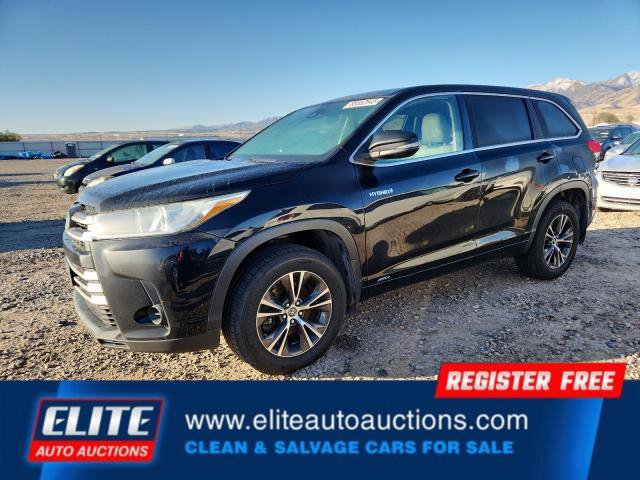Used 2018 Toyota Highlander LE