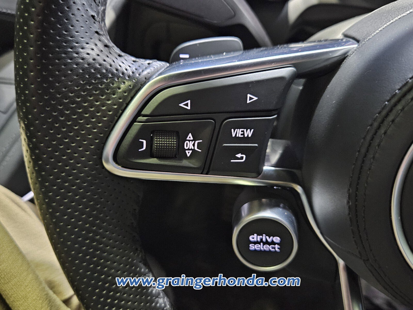 Used 2017 Audi R8 V10 image 19