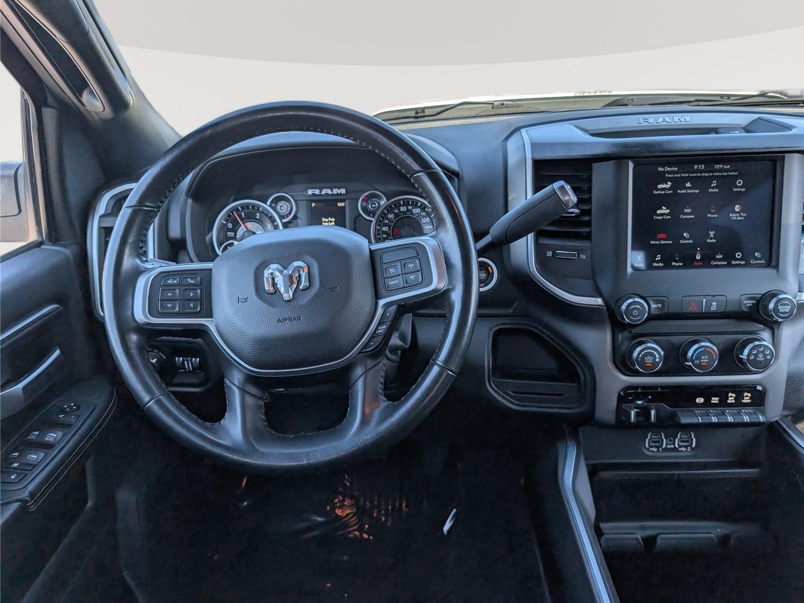 Used 2019 RAM 3500 Big Horn RWD image 16