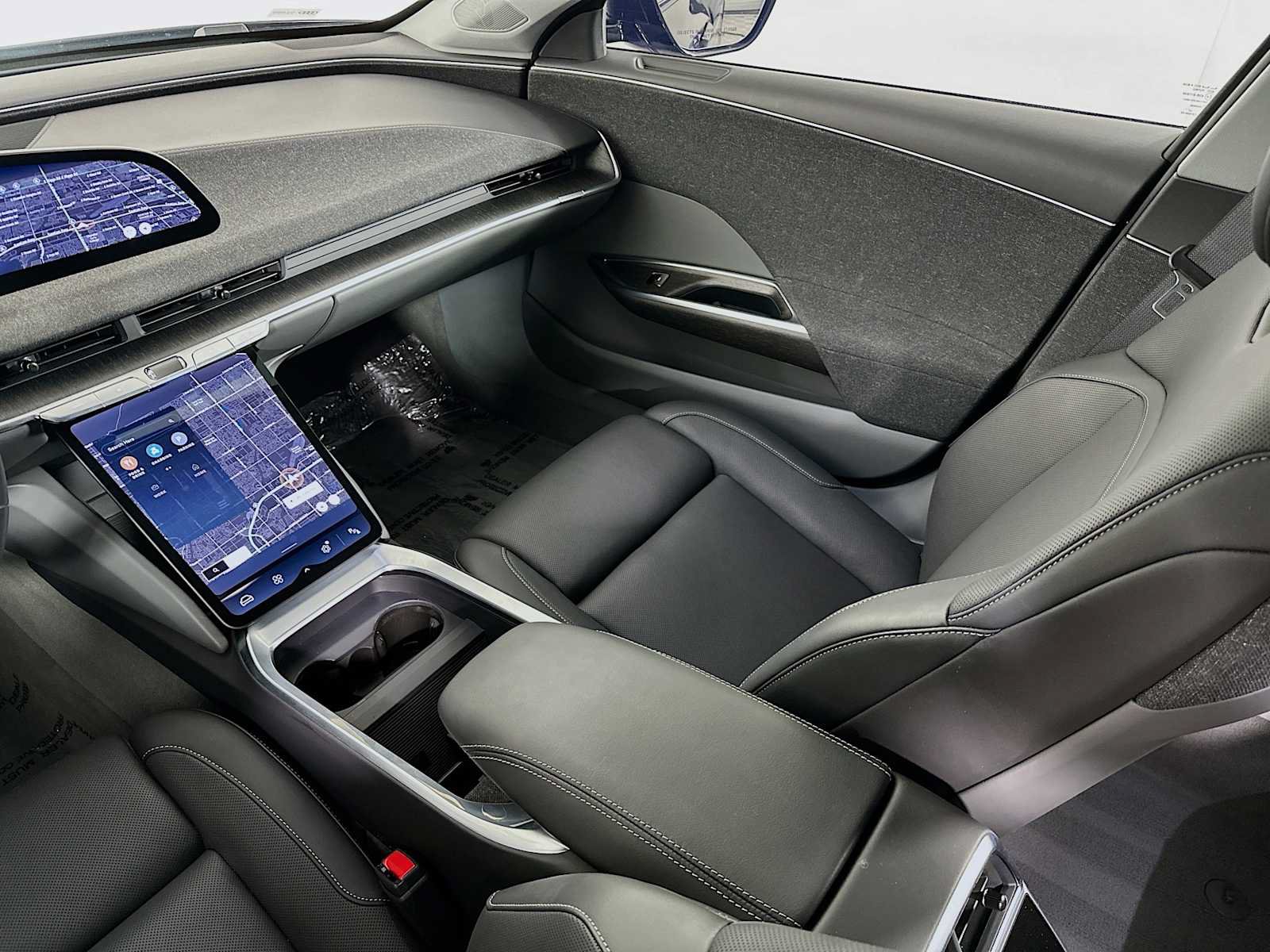 Used 2025 Lucid Air Pure RWD image 20