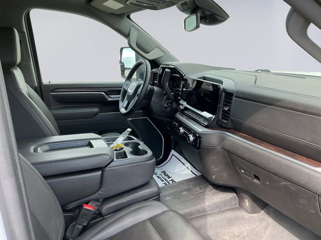 Used 2025 GMC Sierra 3500 SLT w/ X31 Off-Road Package image 15