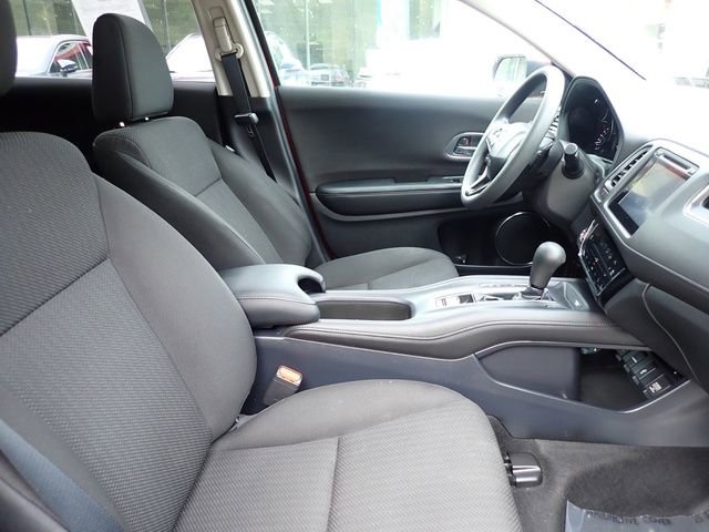 Used 2018 Honda HR-V EX image 3