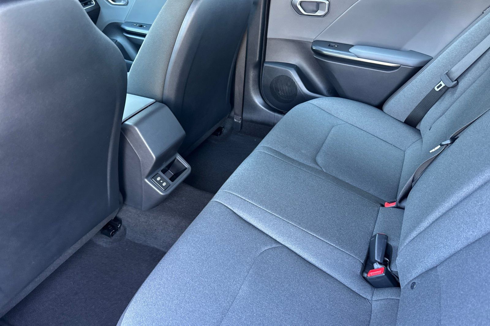 New 2026 Kia K4 FWD image 12