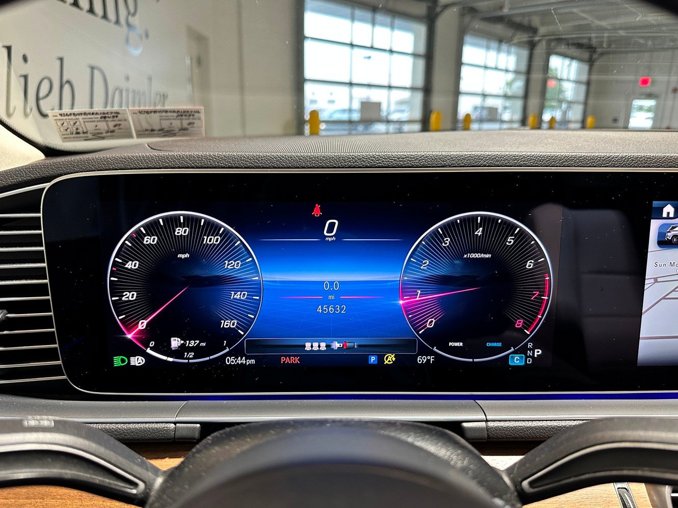 Certified 2024 Mercedes-Benz GLE 350 4MATIC image 8