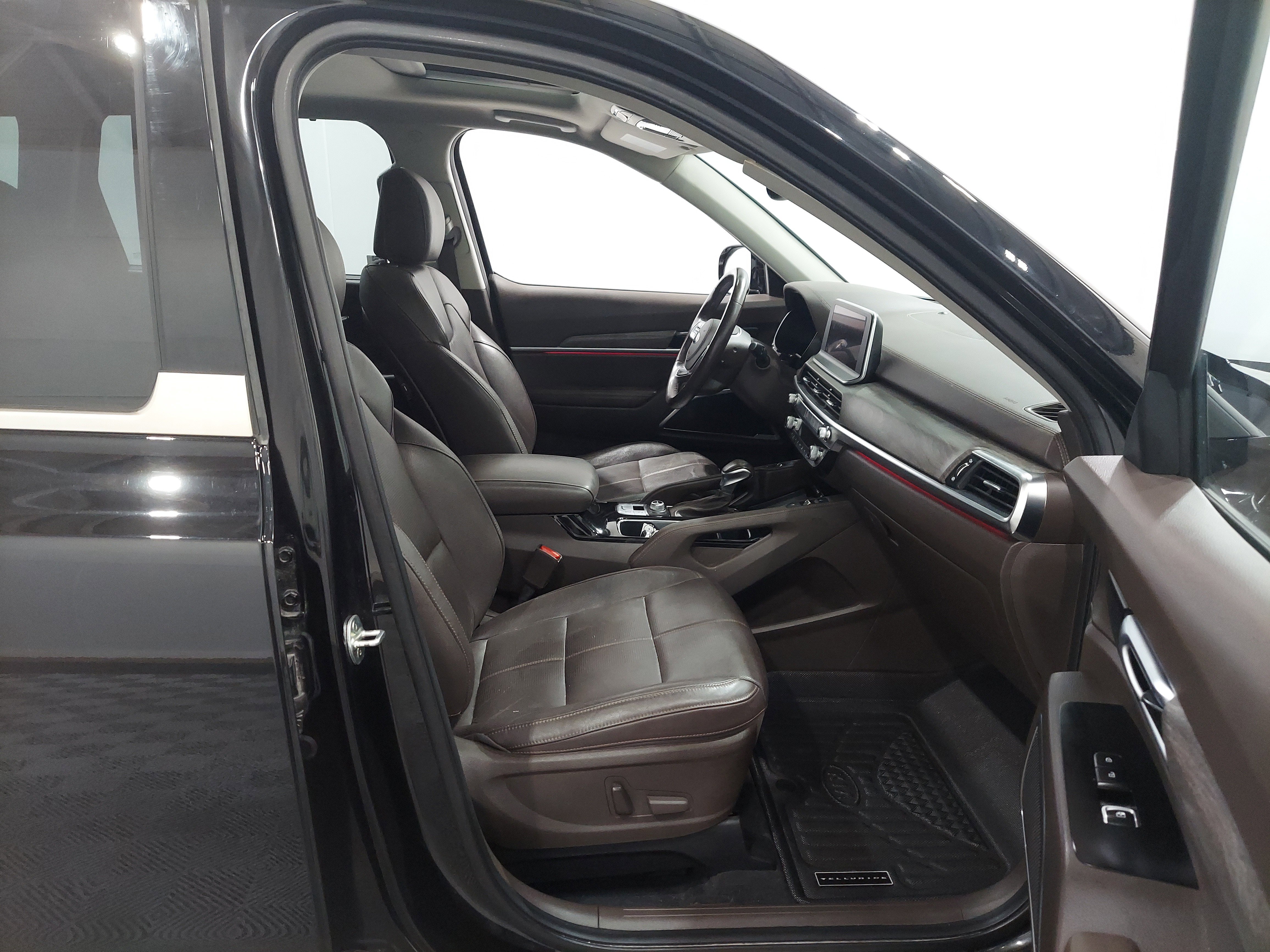 Used 2021 Kia Telluride SX image 20