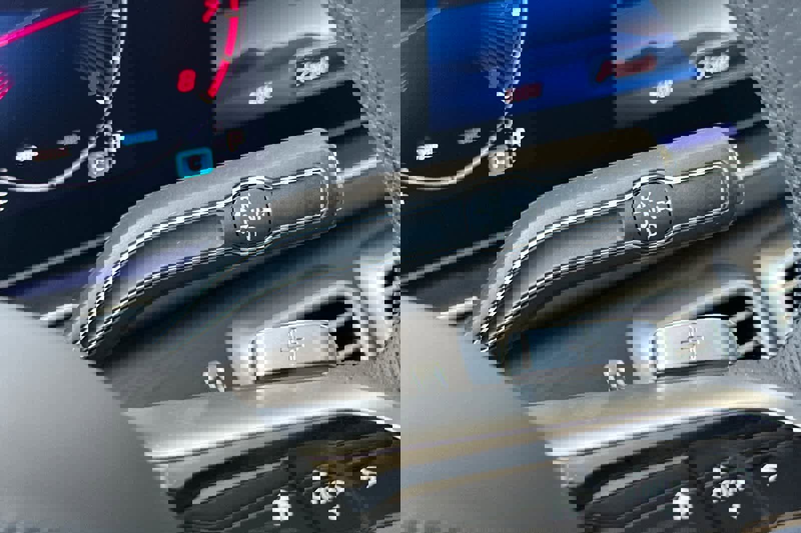 Certified 2025 Mercedes-Benz GLS 450 4MATIC image 21