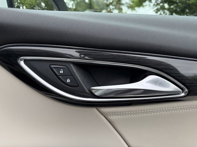 Used 2023 Buick Envision Essence FWD image 33