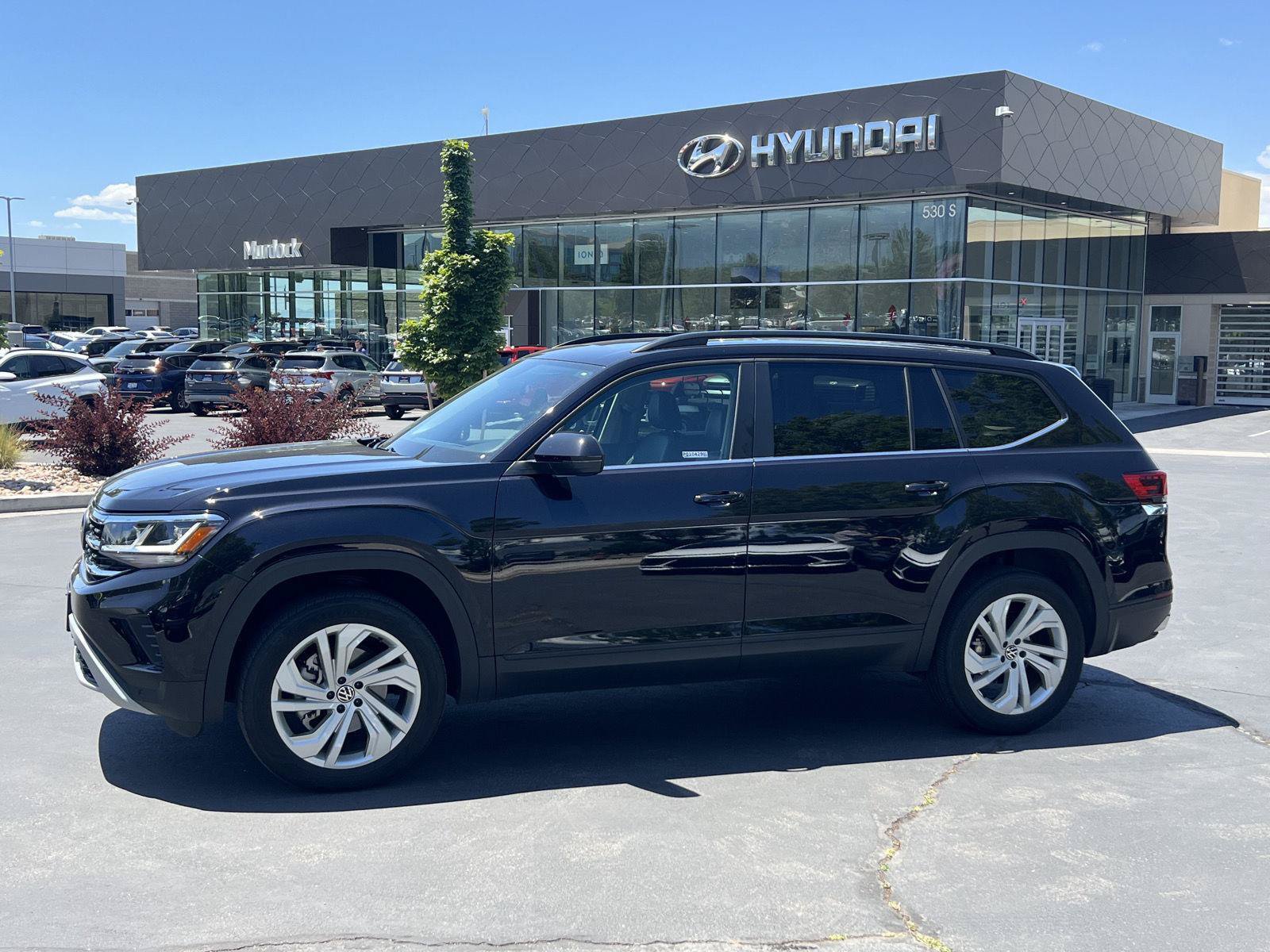 Used 2023 Volkswagen Atlas SE w/ Panoramic Sunroof Package AWD/4WD image 1