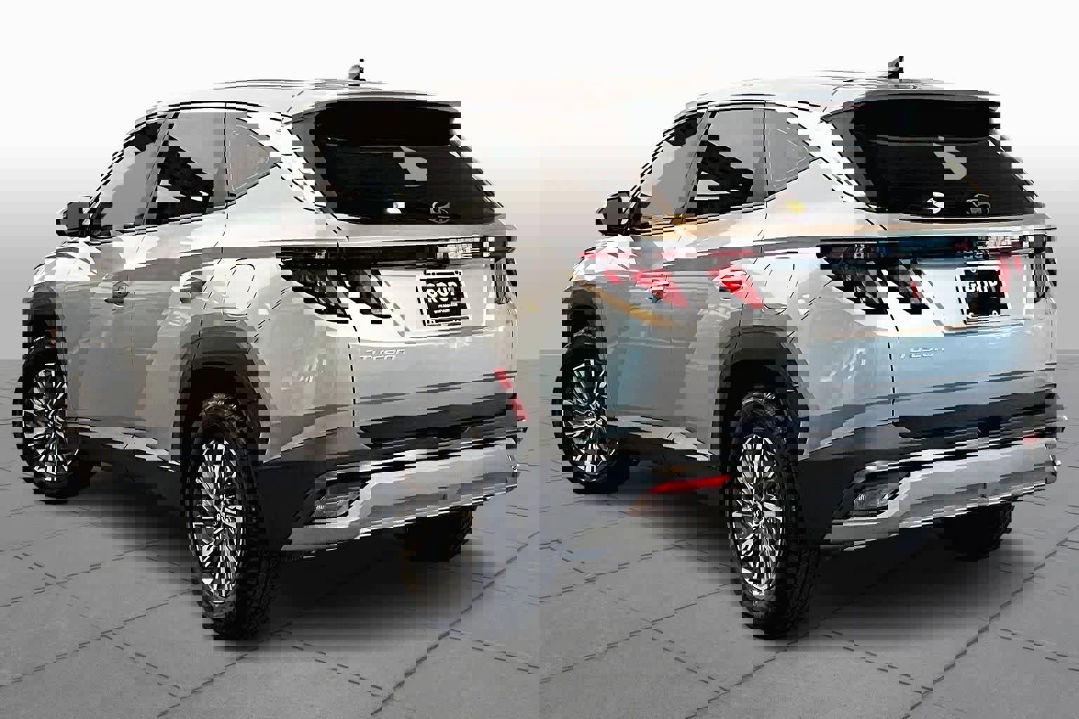 Used 2025 Hyundai Tucson SE image 20