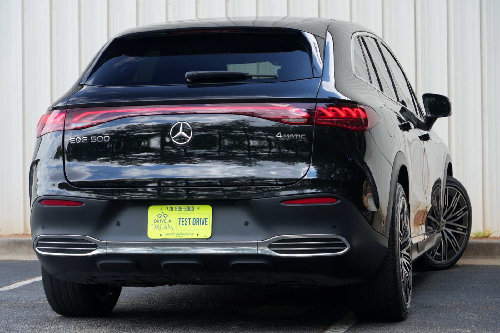 Used 2023 Mercedes-Benz EQE 500 4MATIC SUV image 5