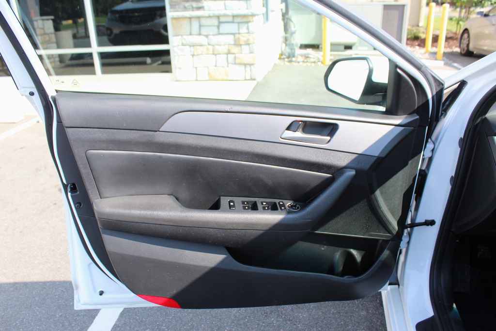 Used 2018 Hyundai Sonata SEL image 10